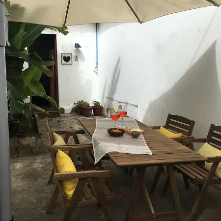 ゲストハウス La Casita De Palmas Vv 3*